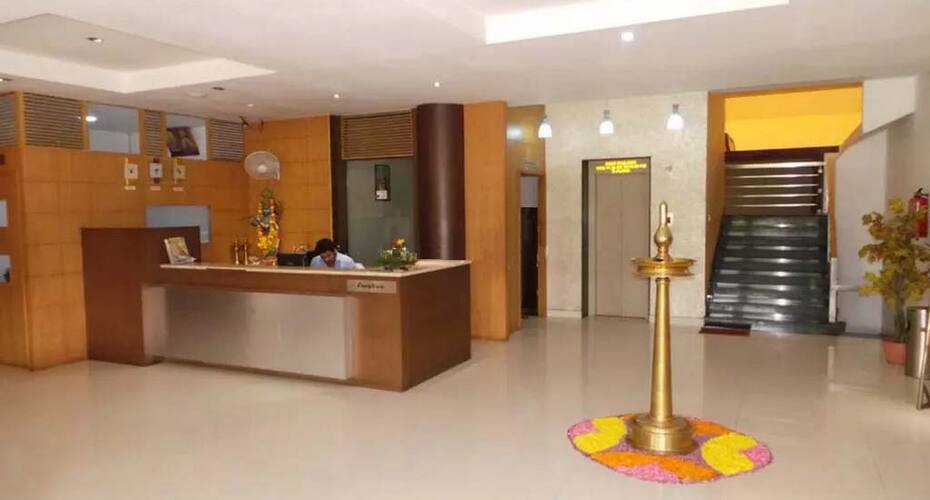 Ritzy Malabar The Retreat Hotel, Mannarkad 2